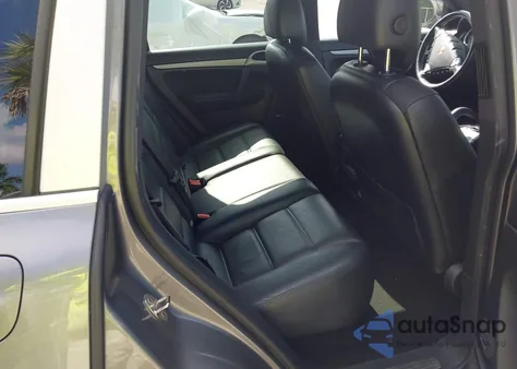 2010 Porsche Cayenne S z USA, uszkodzony, nr VIN WP1AB2AP3ALA50802